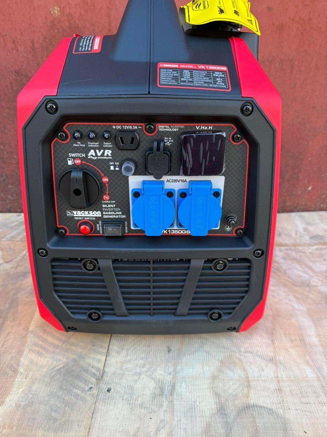 Інверторний генератор Vackson VK13500iS 3.8 кВт, тихий бензиновий генератор