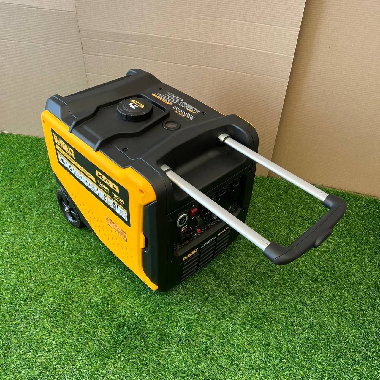 Інверторний генератор DeWalt DWG70i-SE 7.0 кВт с Електростартером та Пультом ДК, тихий бензиновий генератор